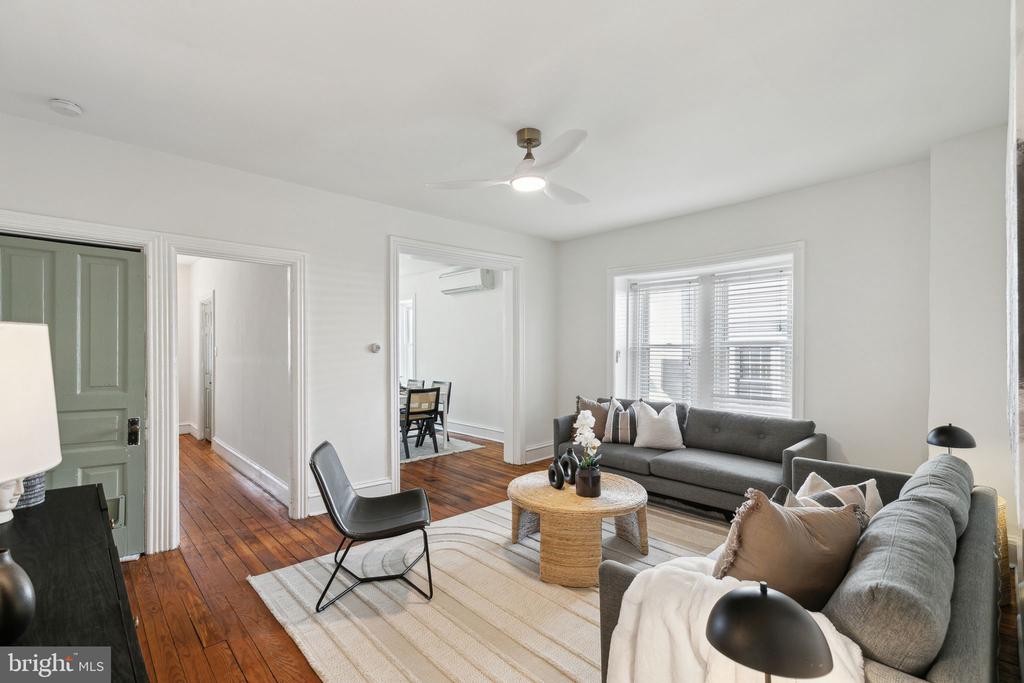39 N SPRING GARDEN STREET