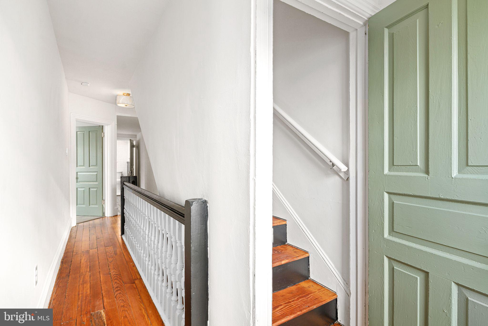 39 N SPRING GARDEN STREET