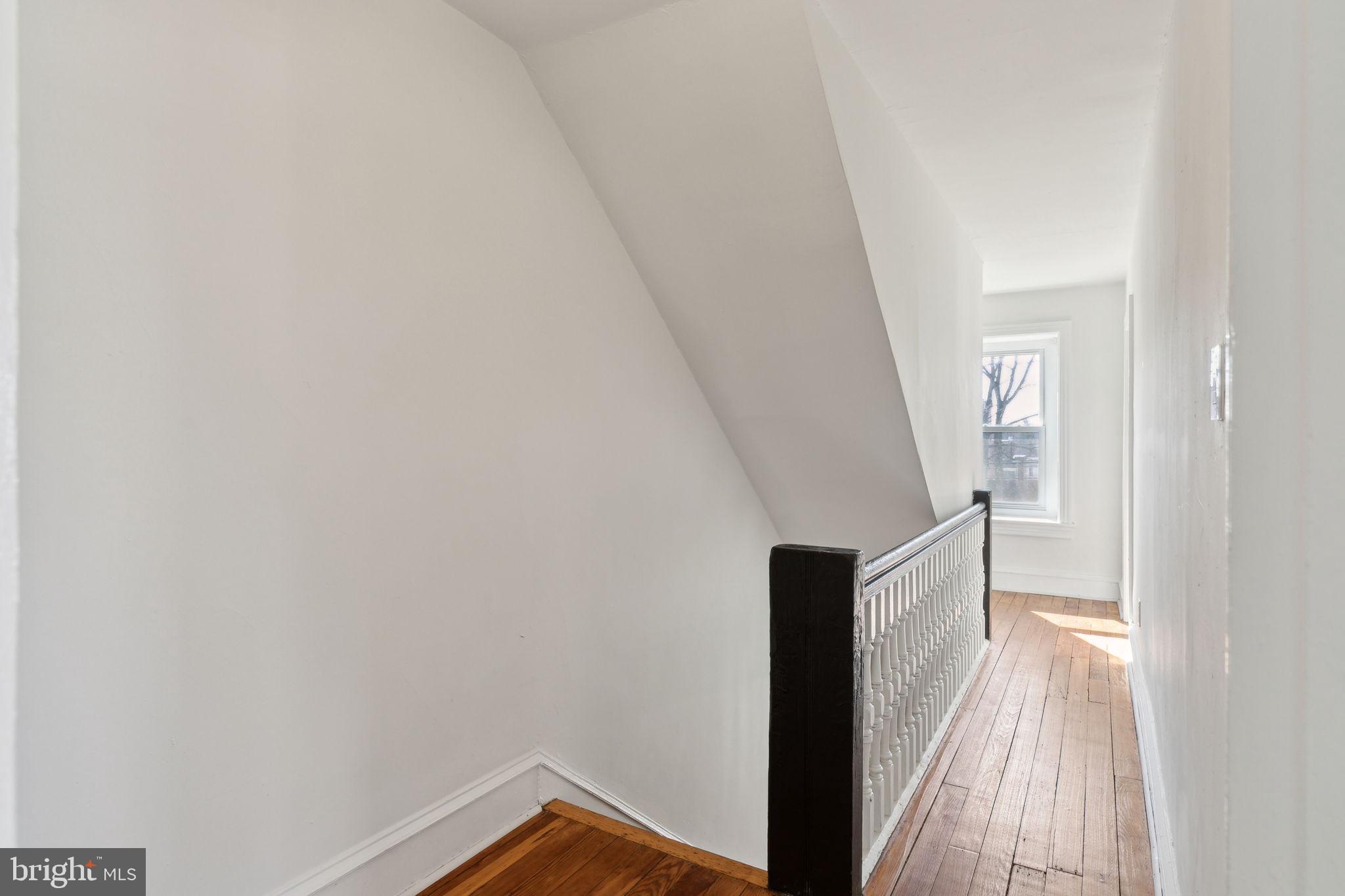 39 N SPRING GARDEN STREET