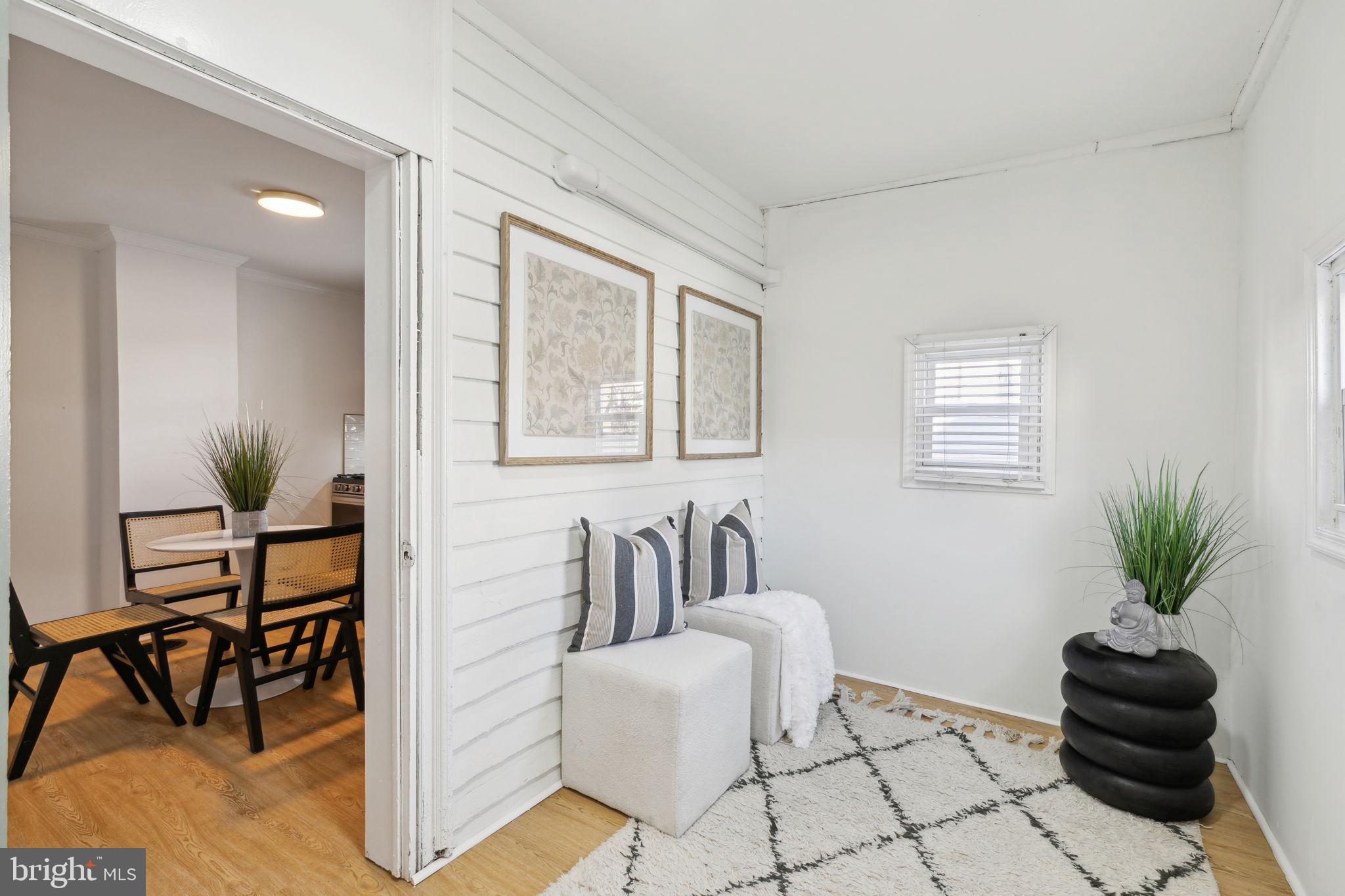 39 N SPRING GARDEN STREET