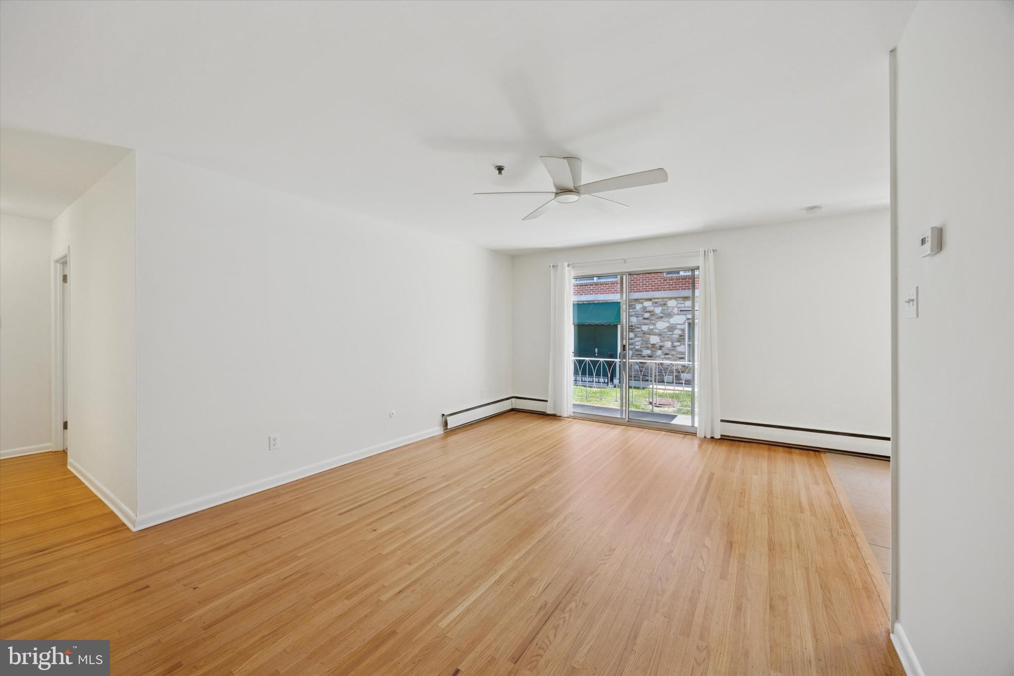 1600 CHURCH ROAD C-207