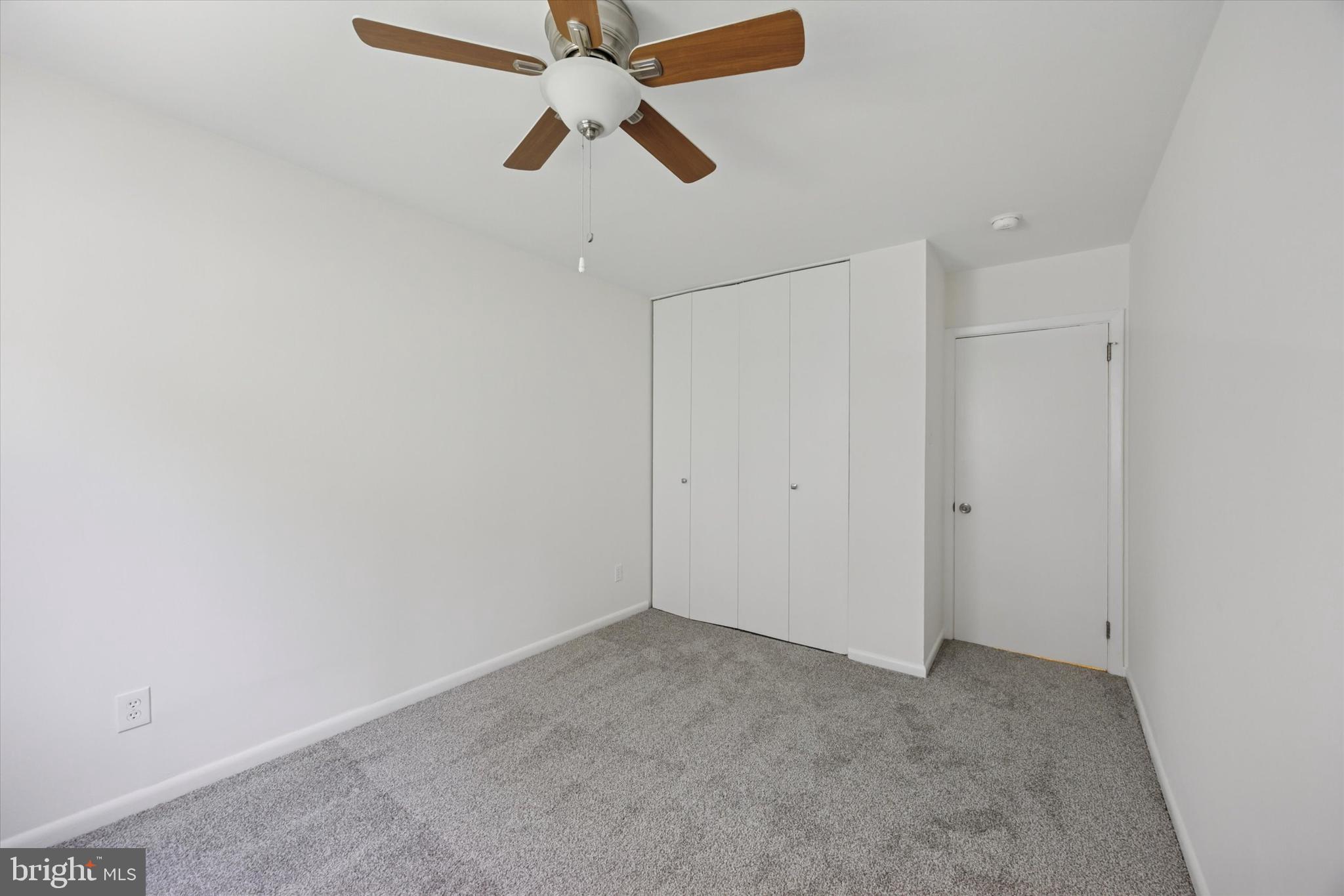 1600 CHURCH ROAD C-207