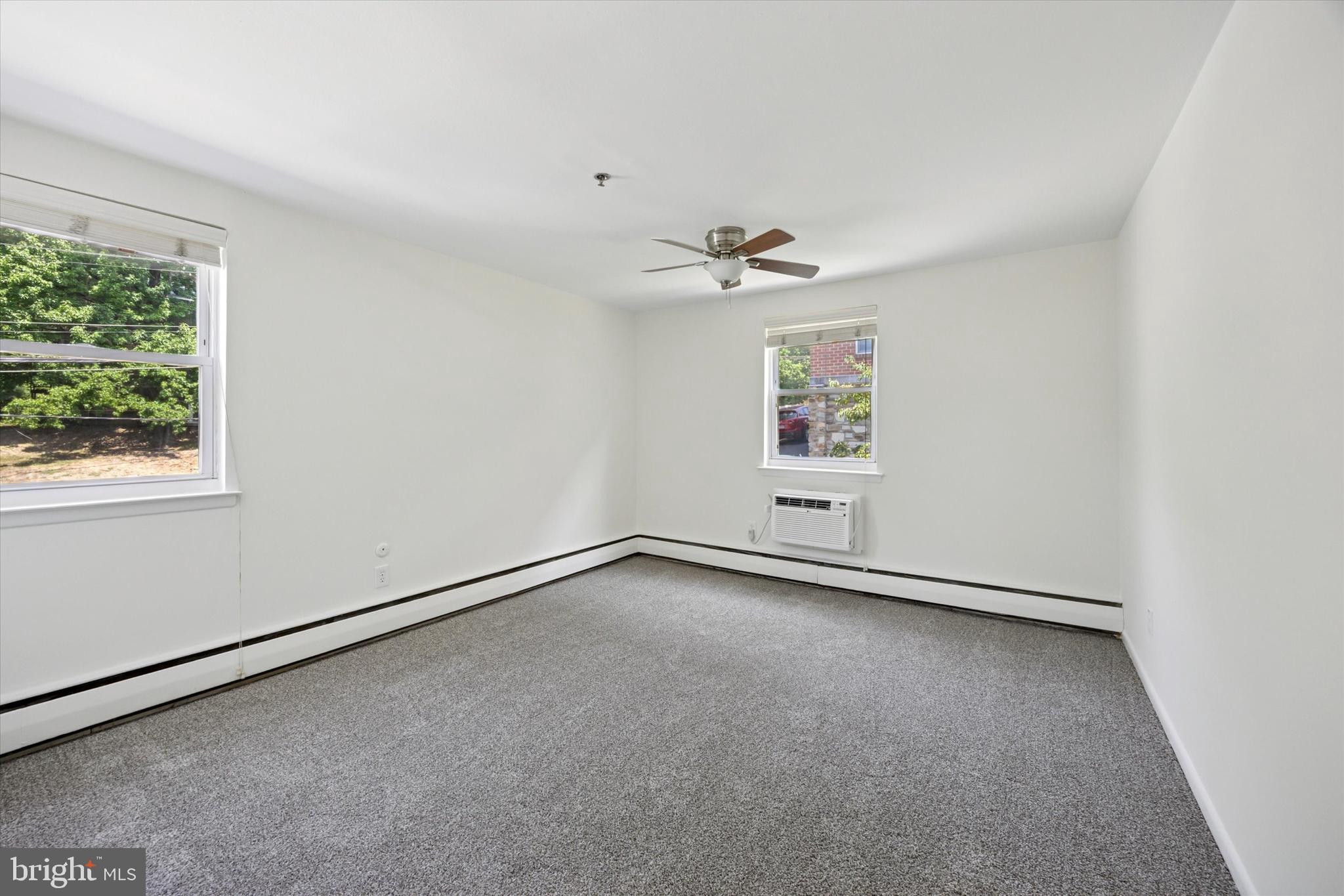 1600 CHURCH ROAD C-207