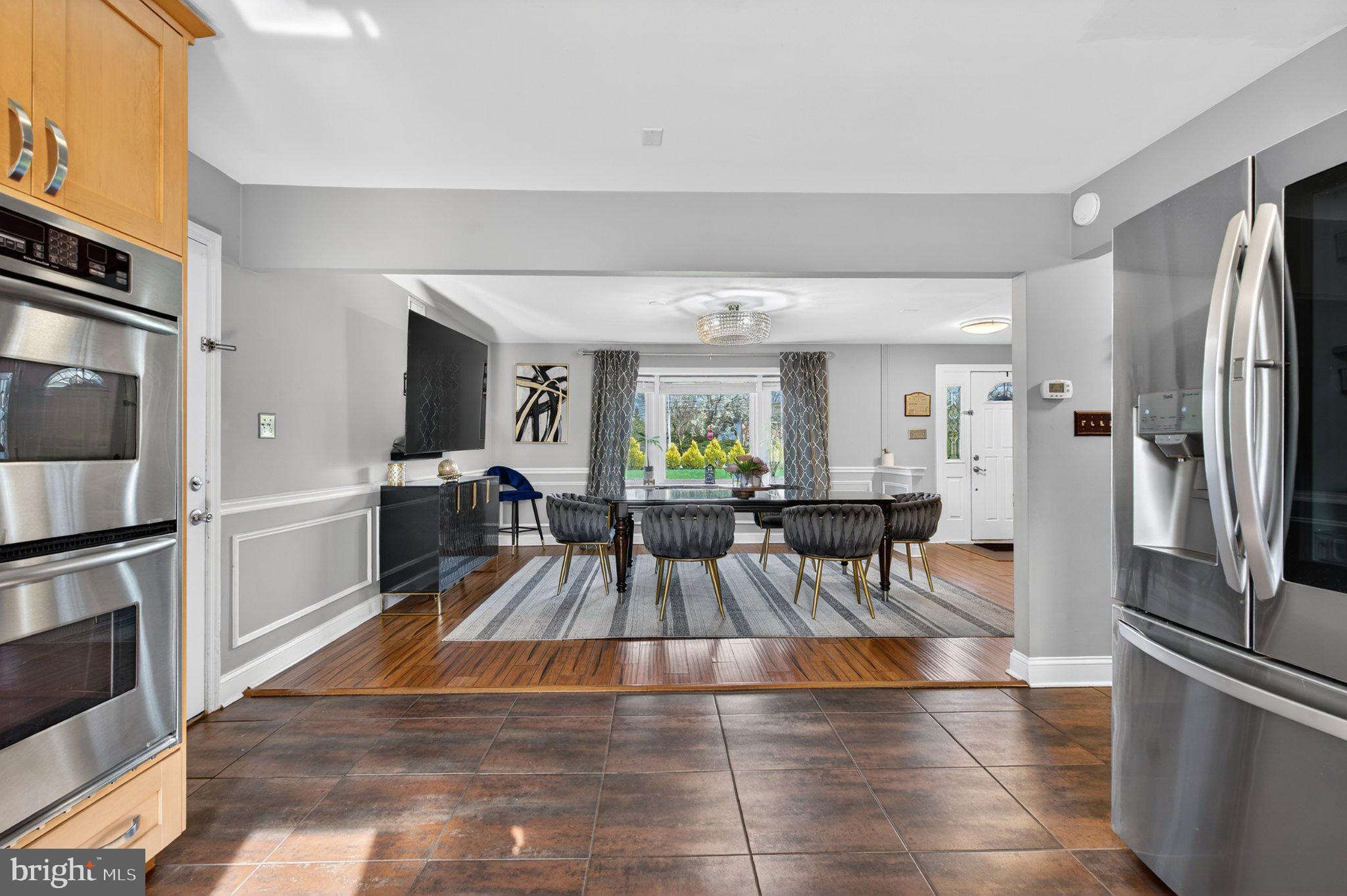 1100 S VALLEY FORGE ROAD