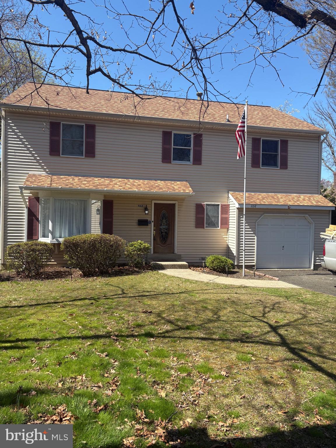 1132 EDGE HILL ROAD