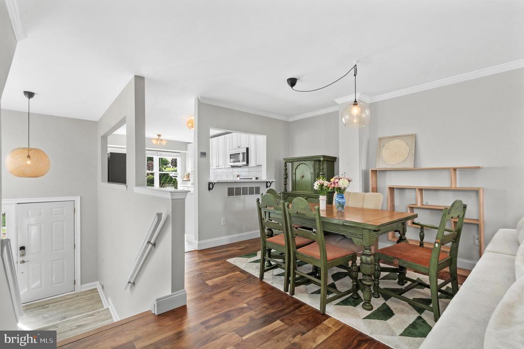 1102 LENAPE LANE