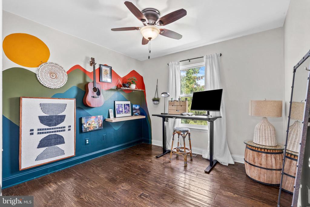 1102 LENAPE LANE
