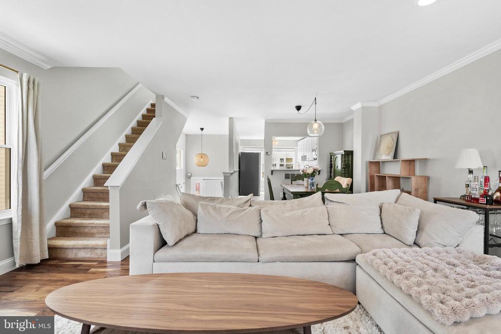 1102 LENAPE LANE
