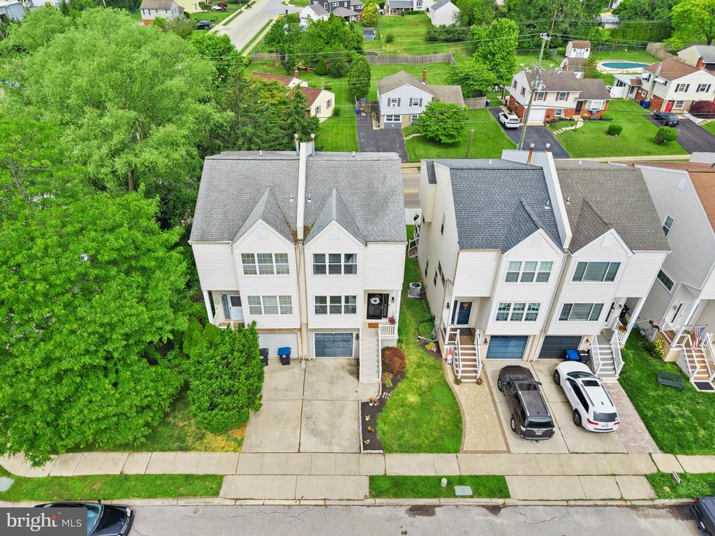 1102 LENAPE LANE