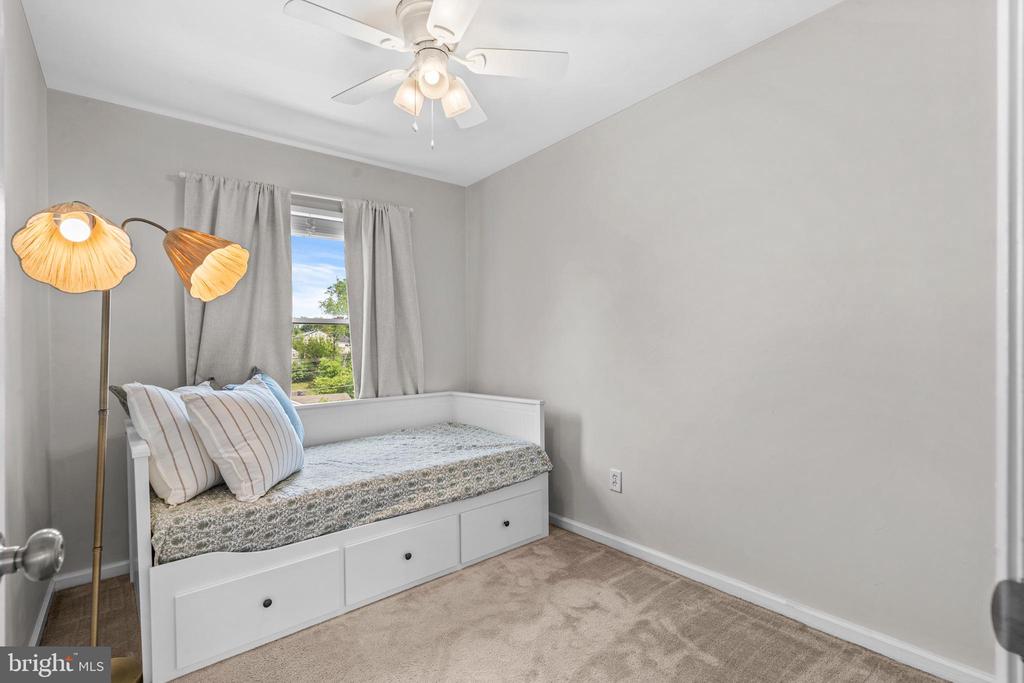 1102 LENAPE LANE