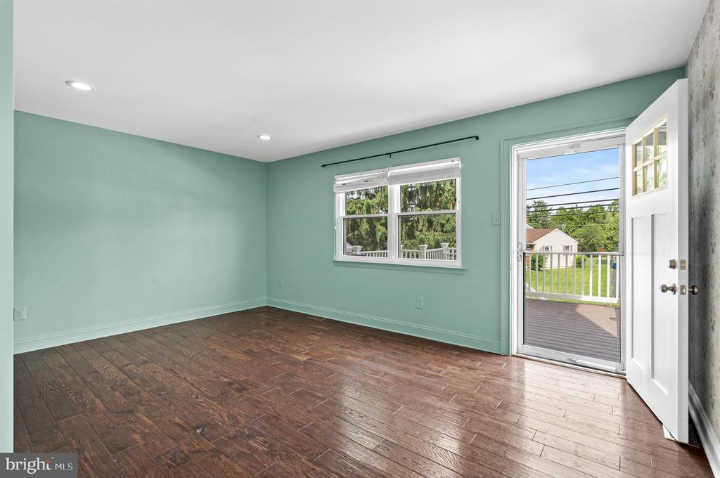 1102 LENAPE LANE