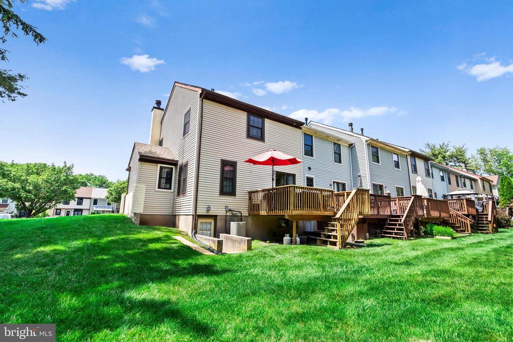 110 RUTLEDGE COURT