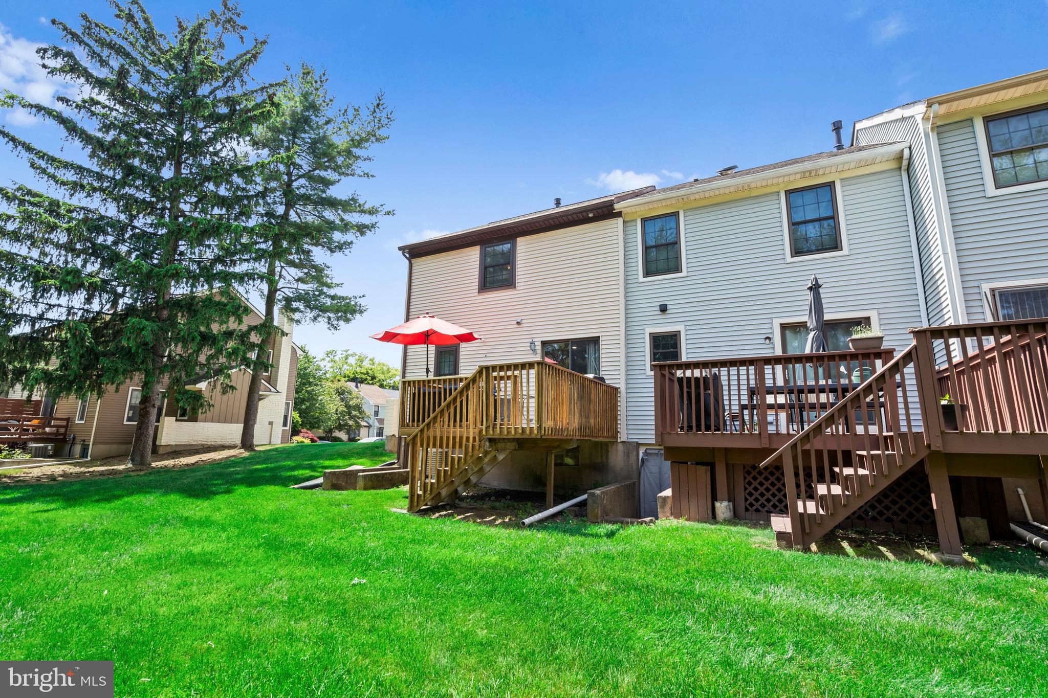 110 RUTLEDGE COURT