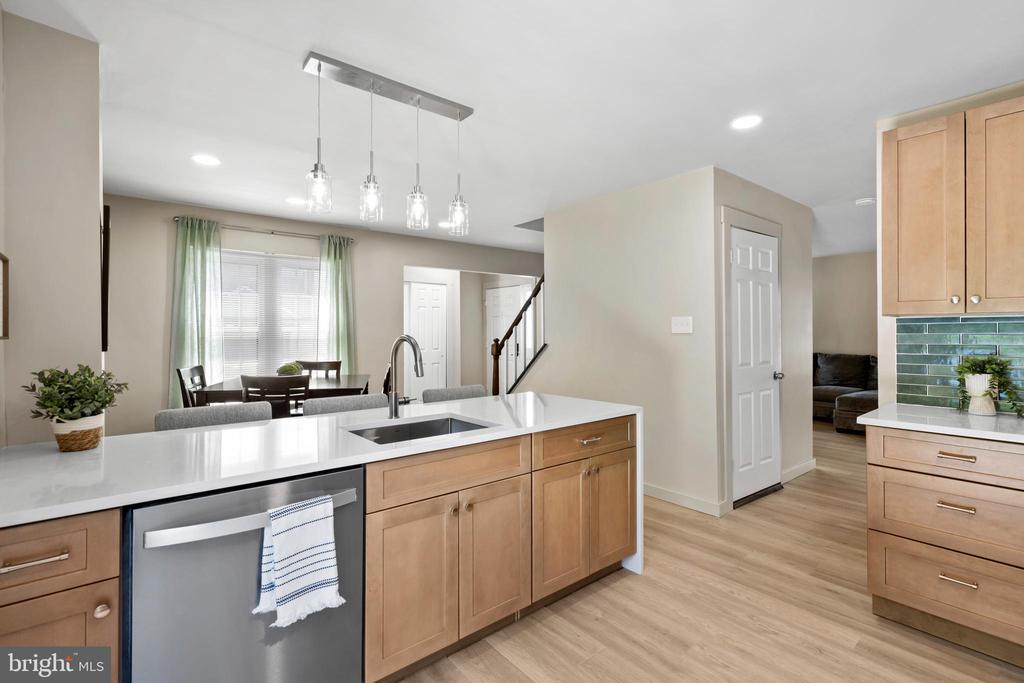 110 RUTLEDGE COURT