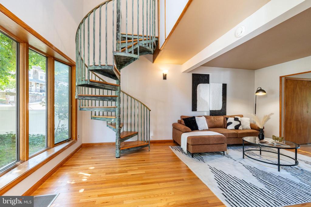 55 PRICE STREET