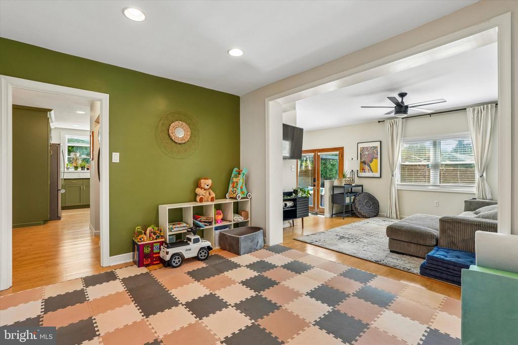 1103 COVENTRY ROAD