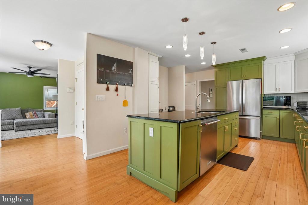 1103 COVENTRY ROAD