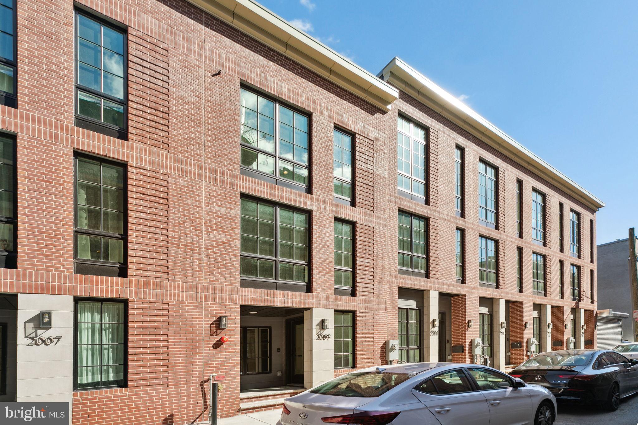 2009 Abigail St