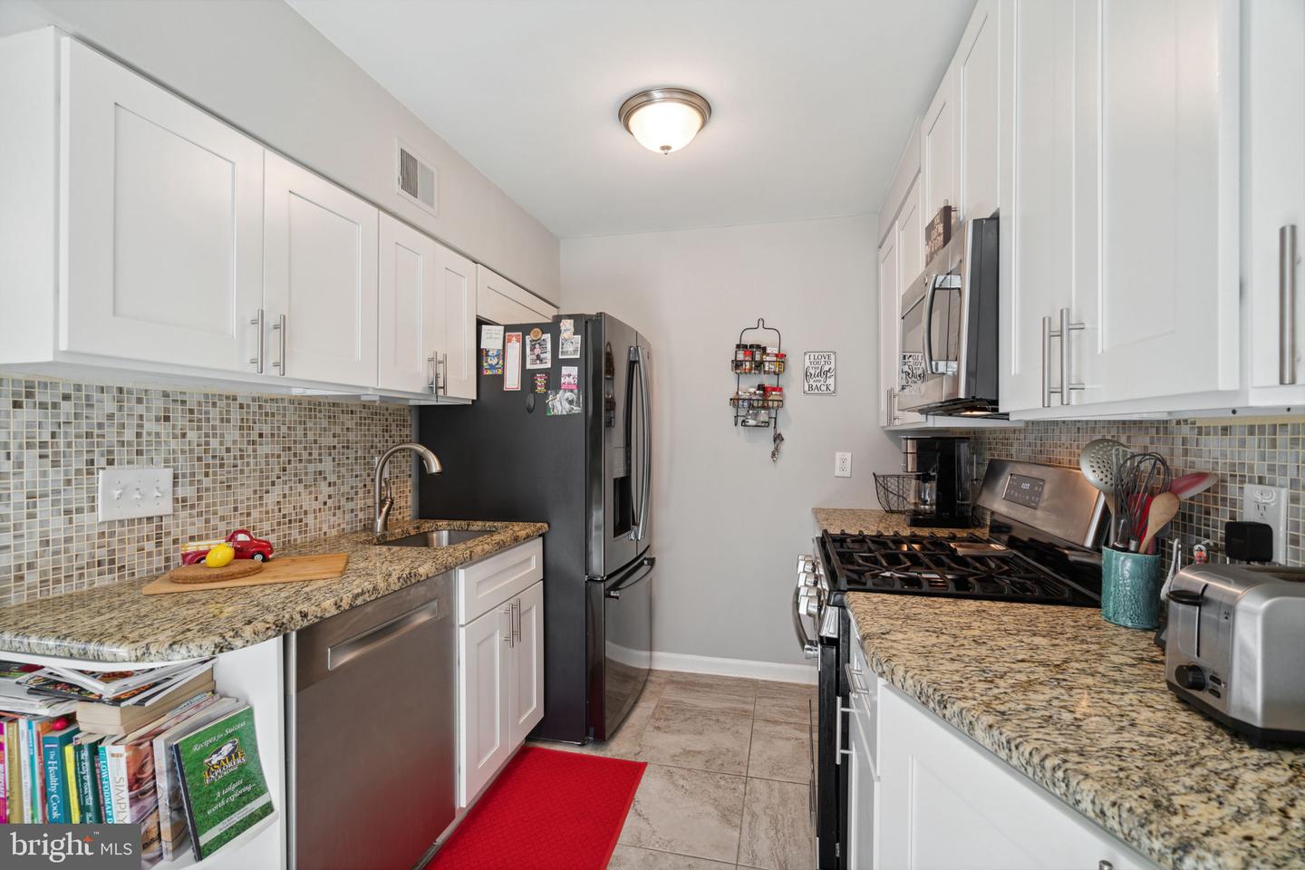 9001 Ridge Ave #30