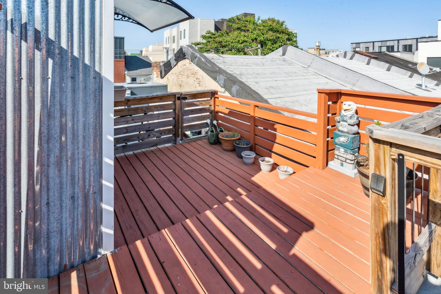 14 E Jefferson St