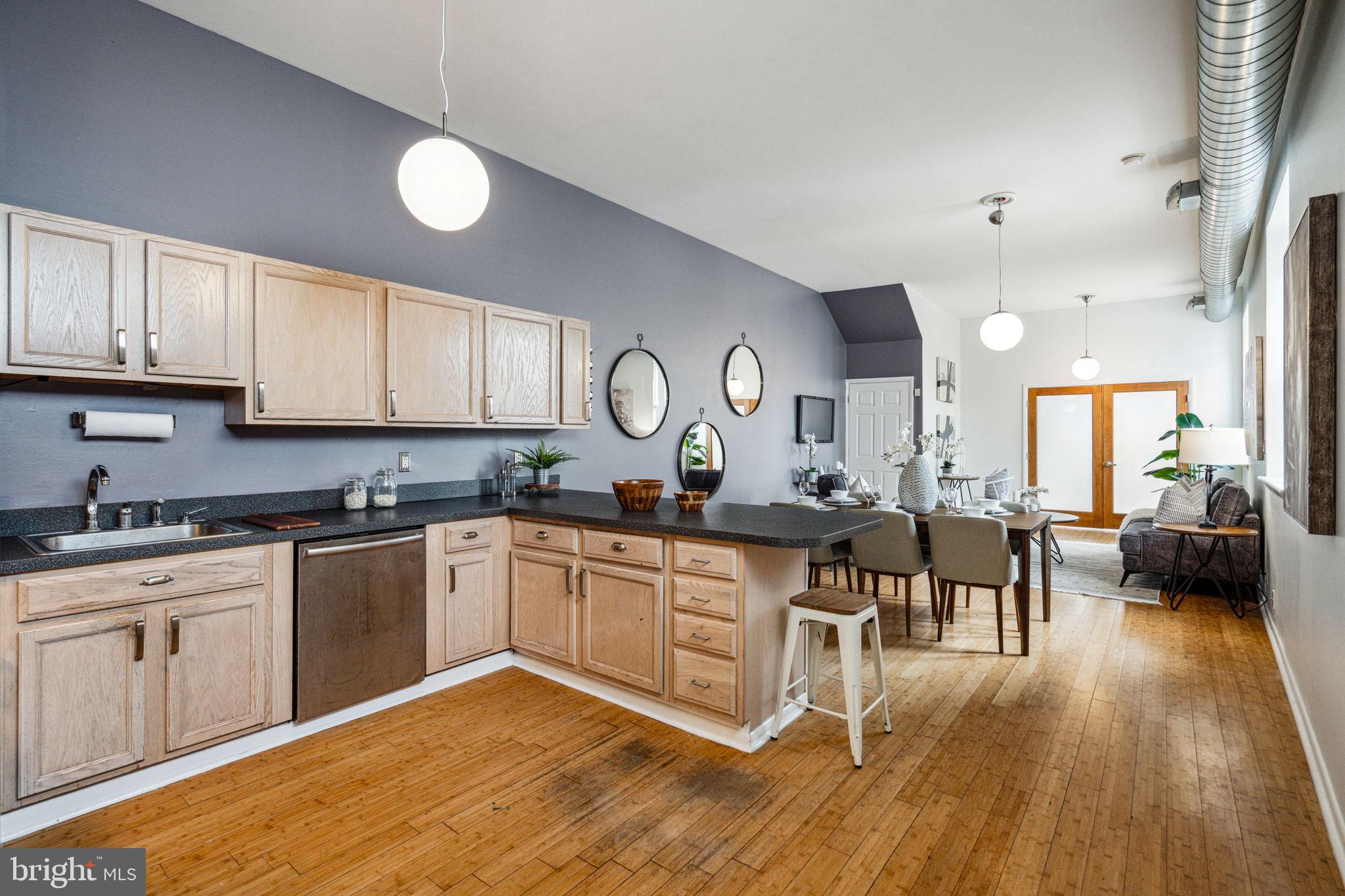 735-37 N 2nd St #1