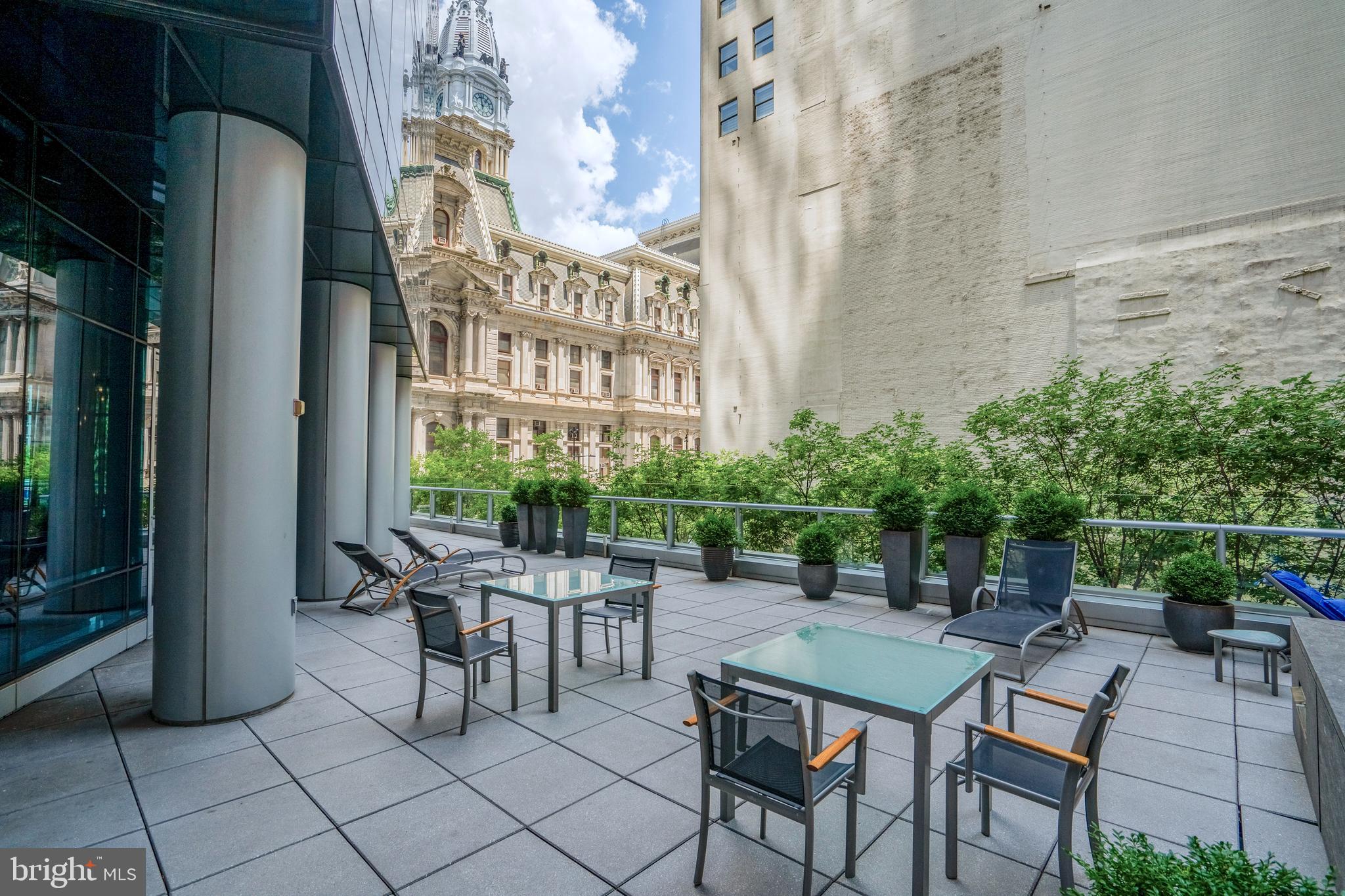 1414 S Penn Sq #39a