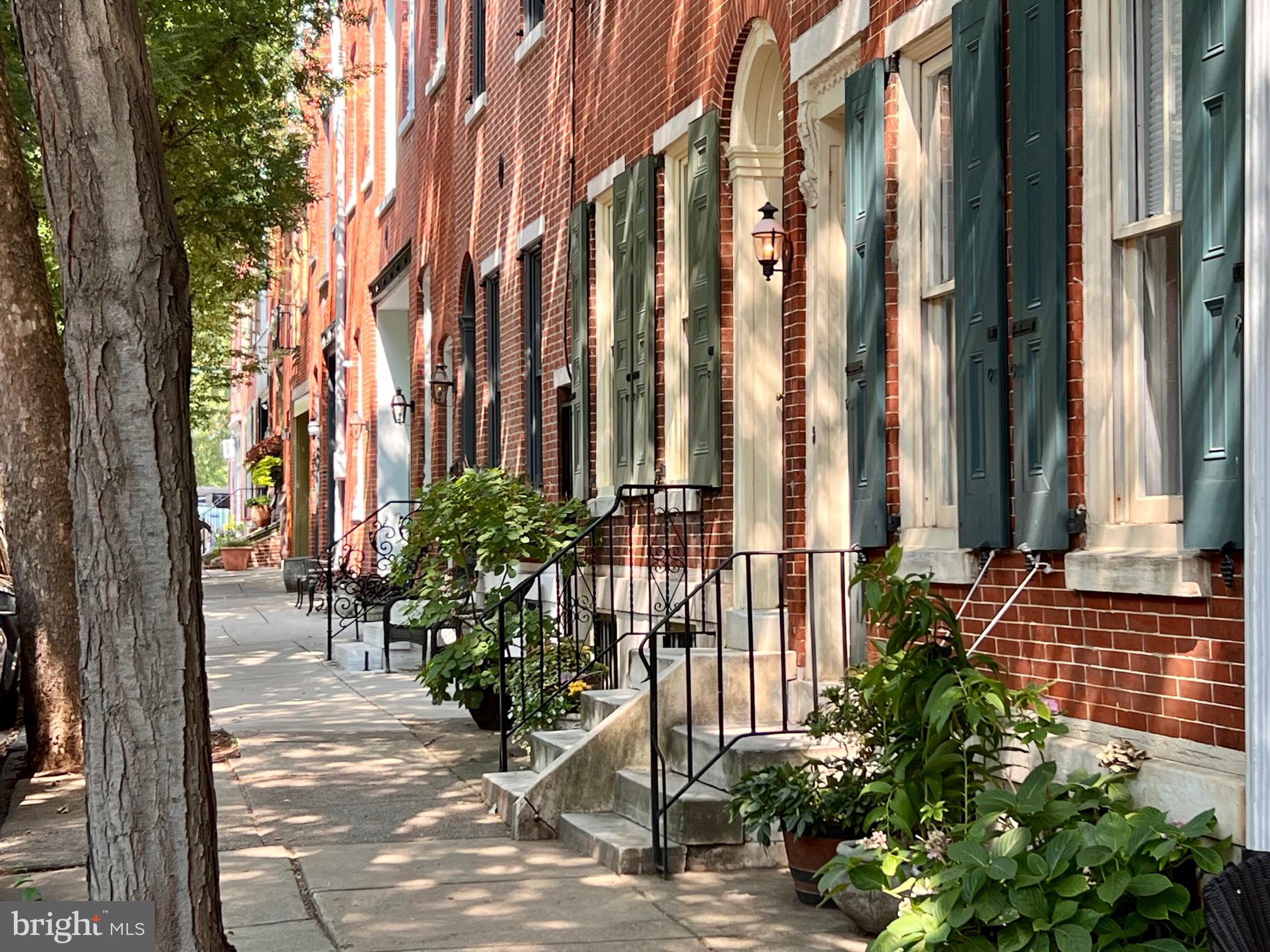 2127 Mount Vernon St