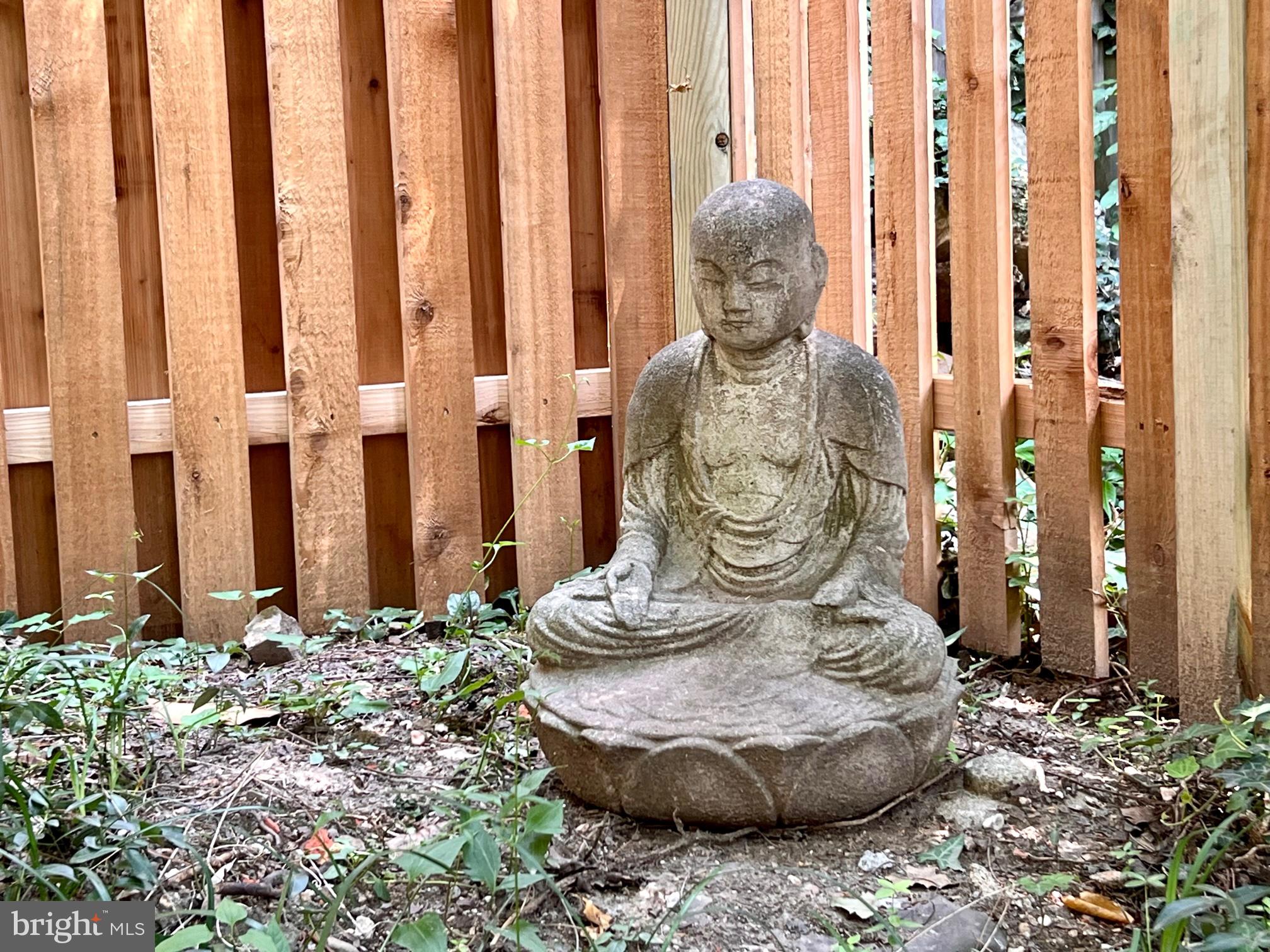 2127 Mount Vernon St