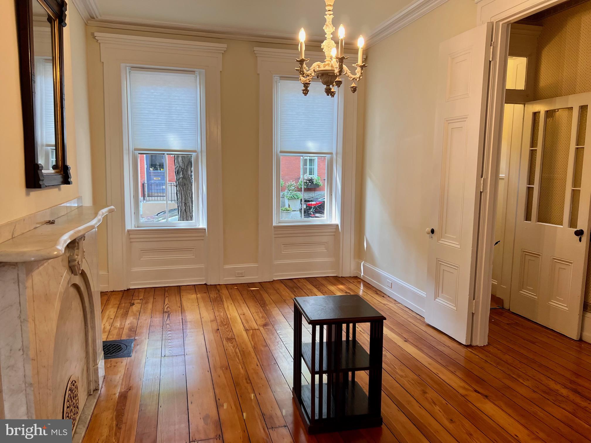 2127 Mount Vernon St