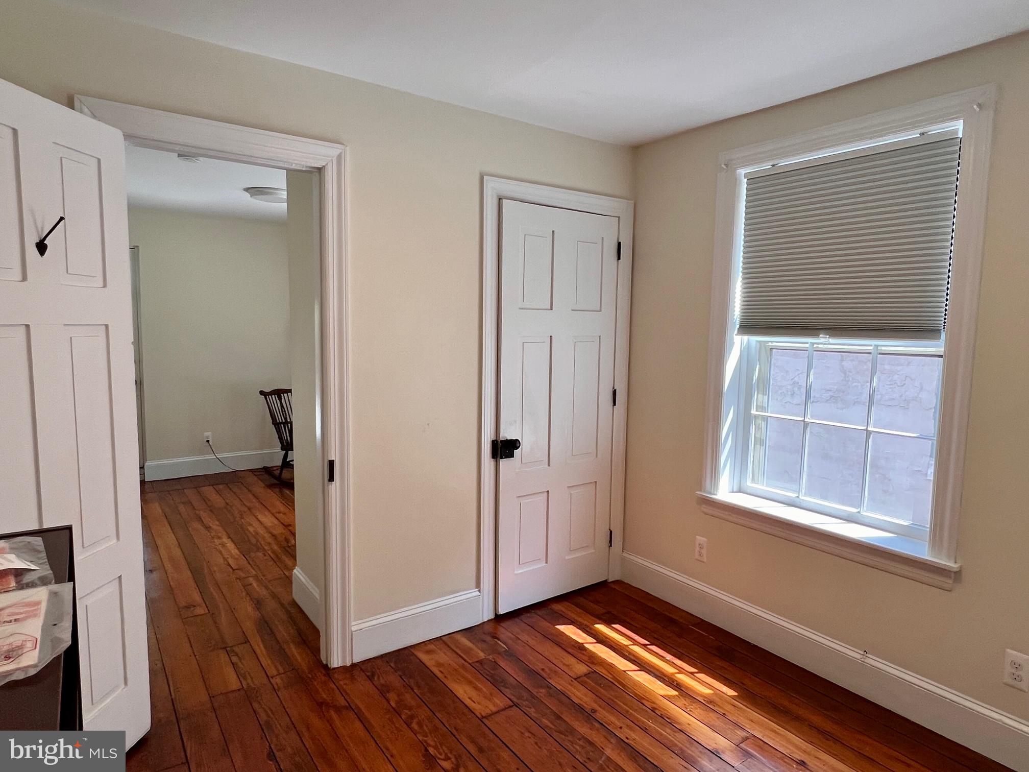 2127 Mount Vernon St