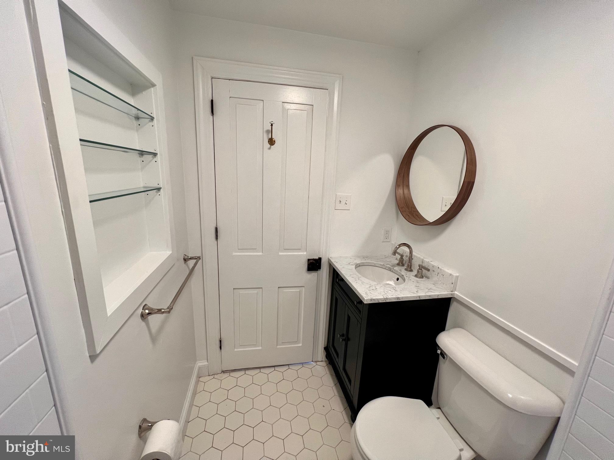 2127 Mount Vernon St