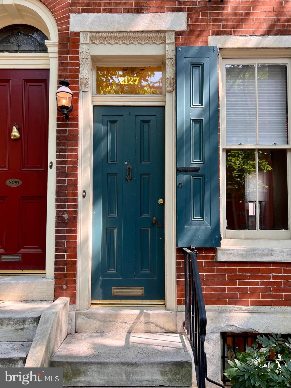 2127 Mount Vernon St