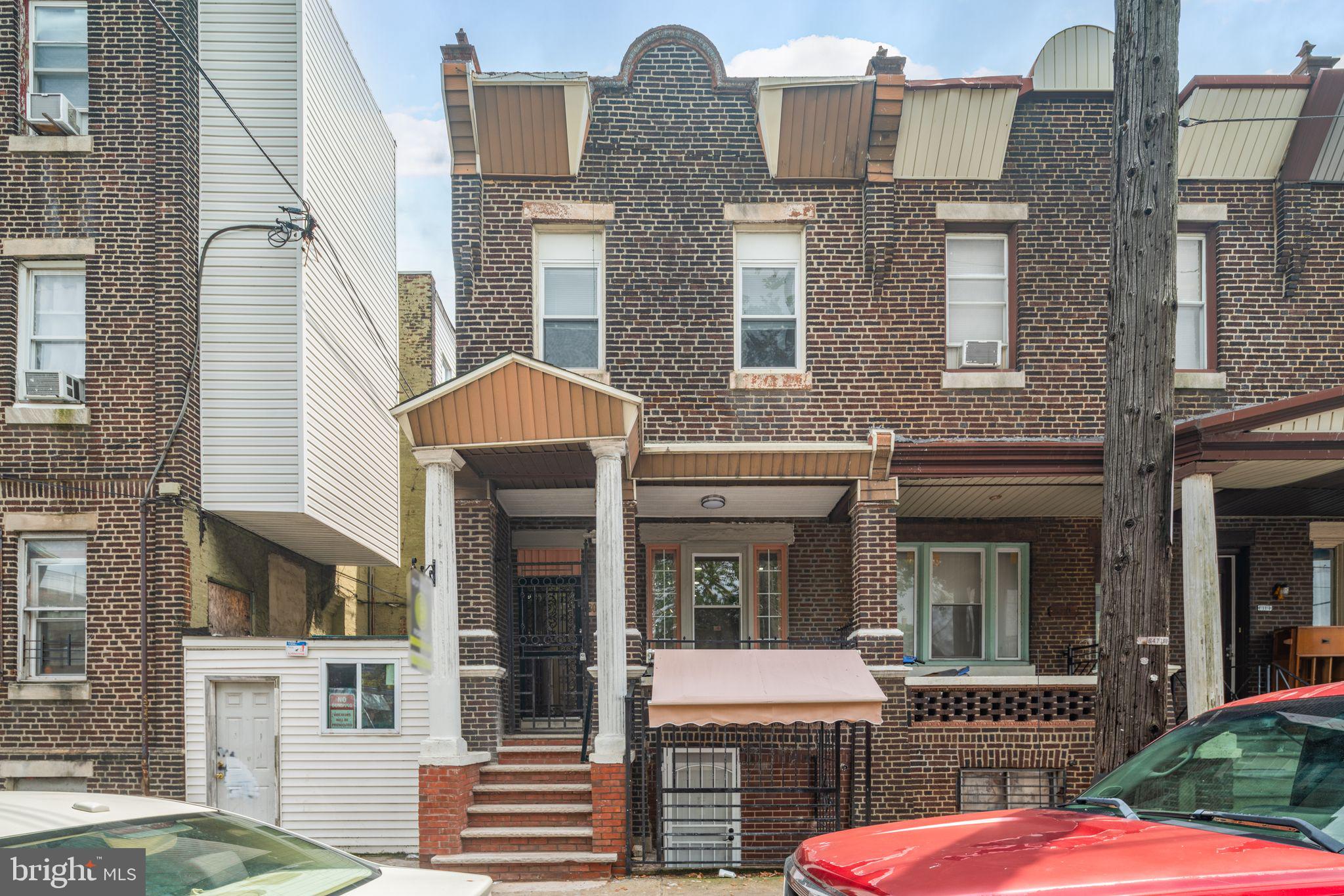 808 Snyder Ave