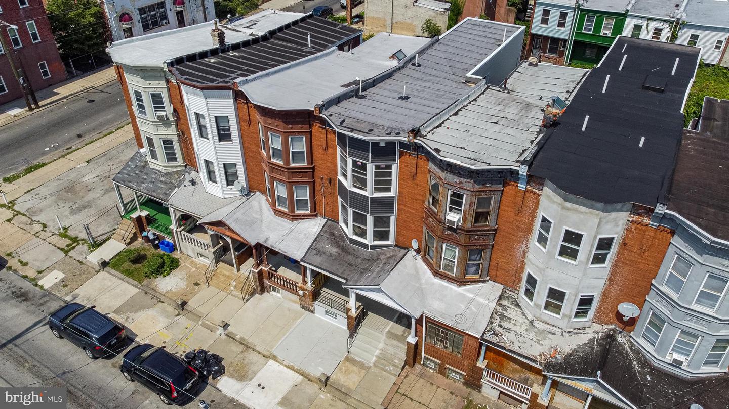 1439 W Venango St