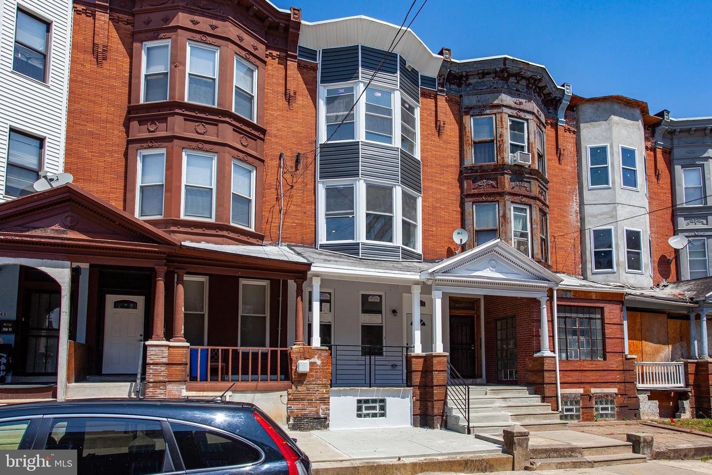 1439 W Venango St