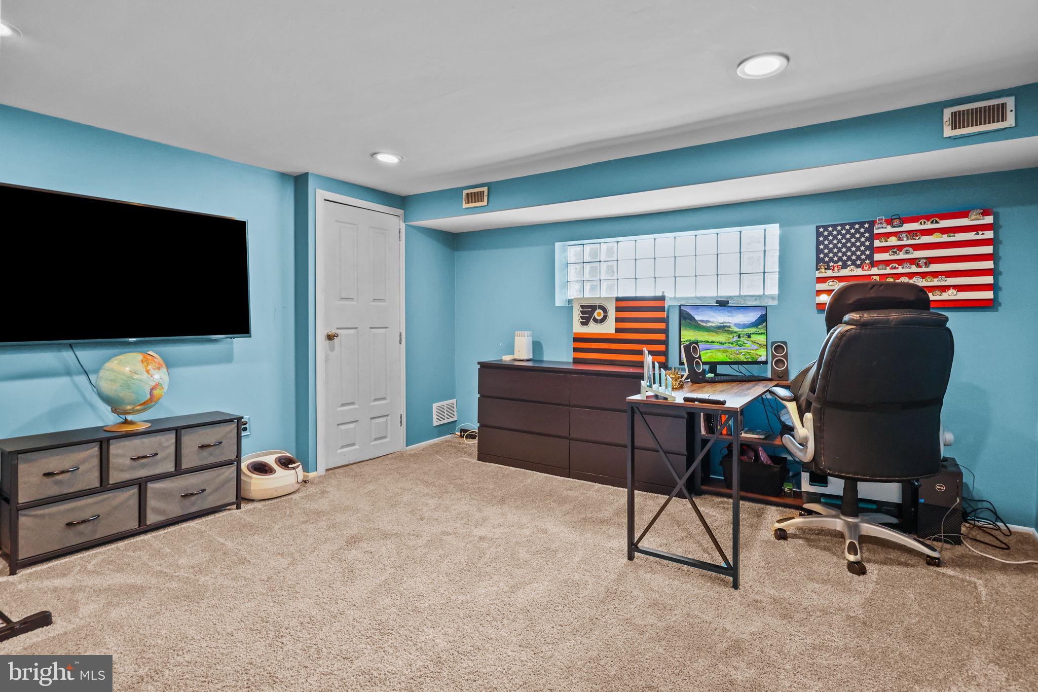 9953 Medway Rd