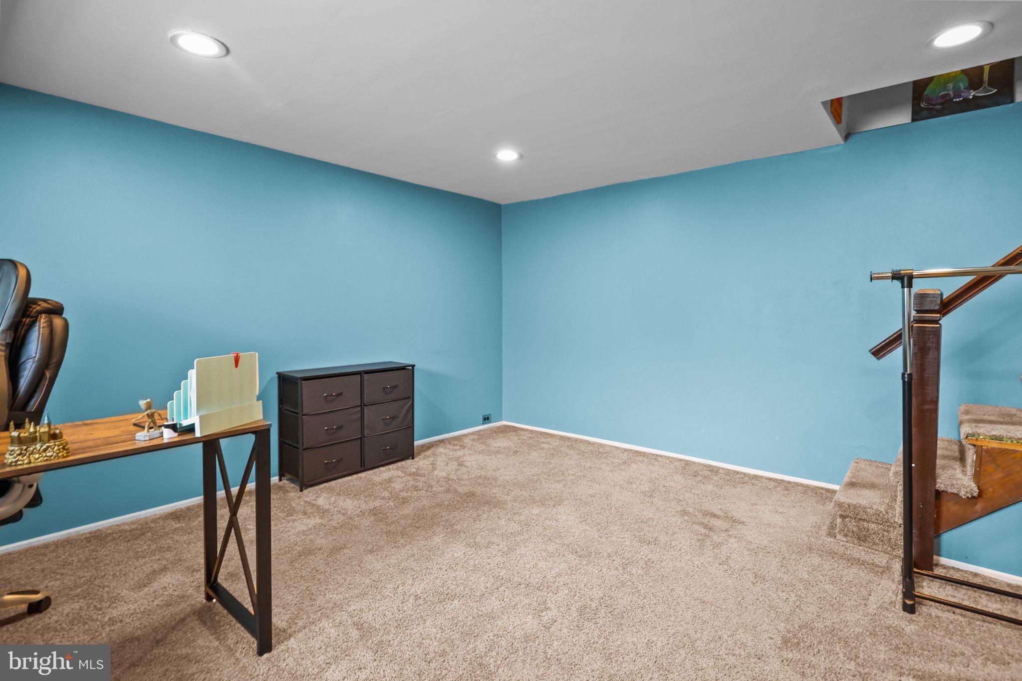 9953 Medway Rd