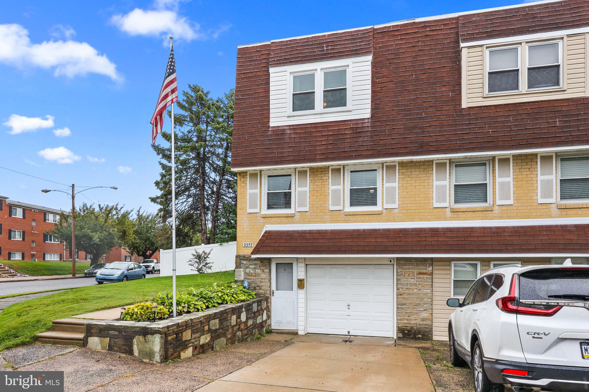 9953 Medway Rd