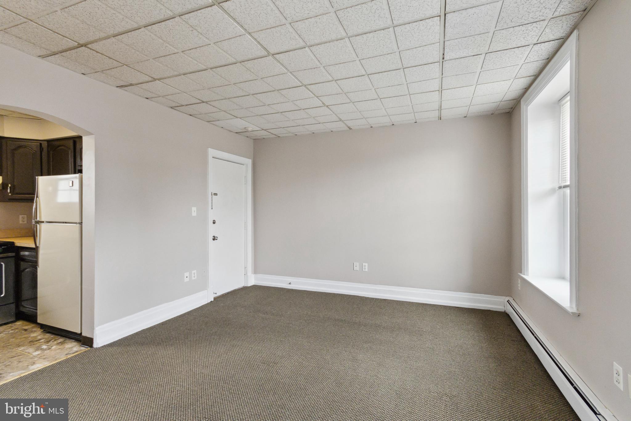 274 Roxborough Ave #2f