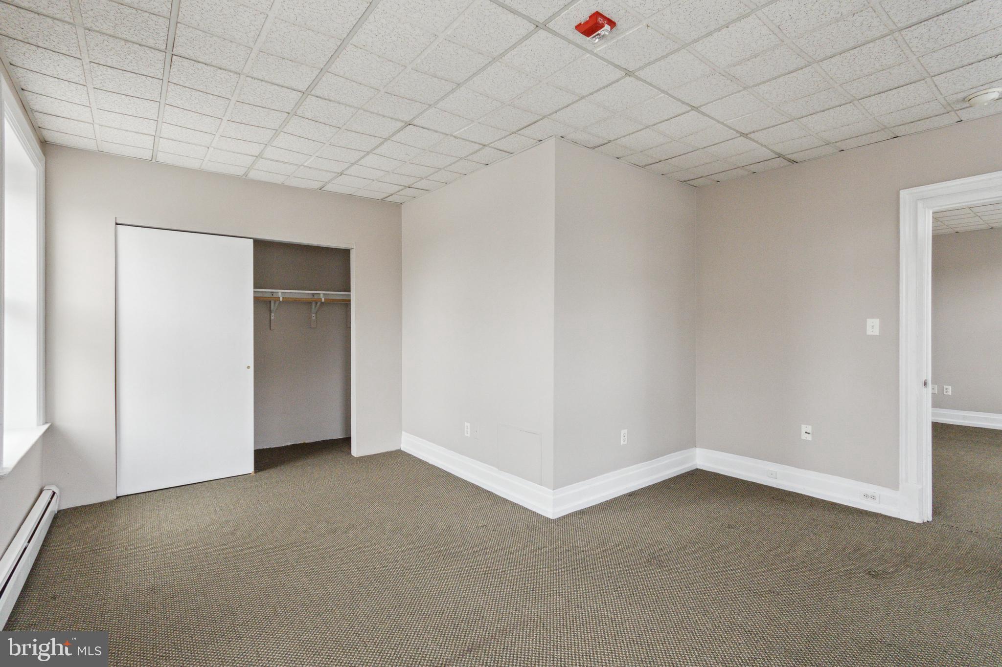 274 Roxborough Ave #2f