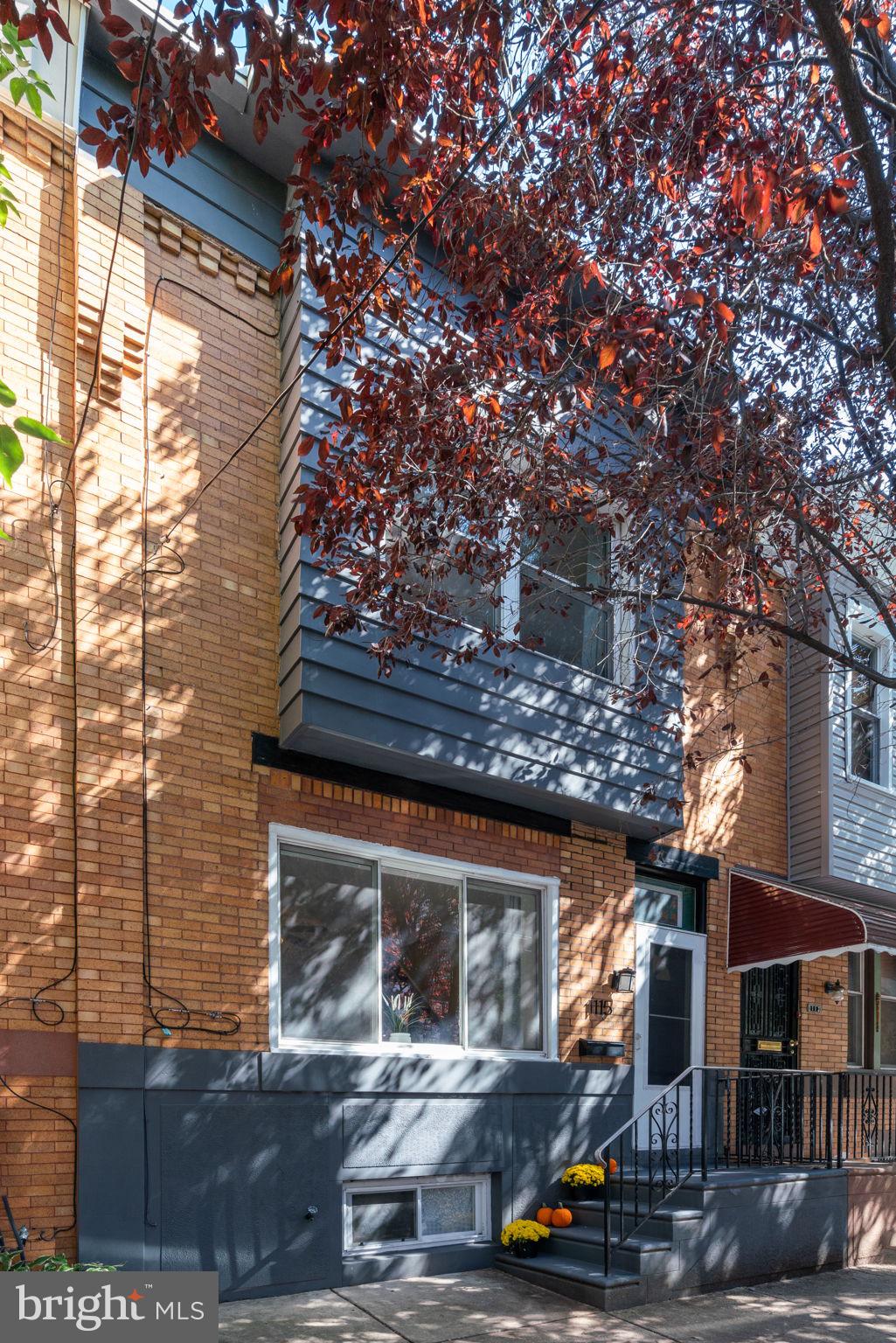 1115 Linn St