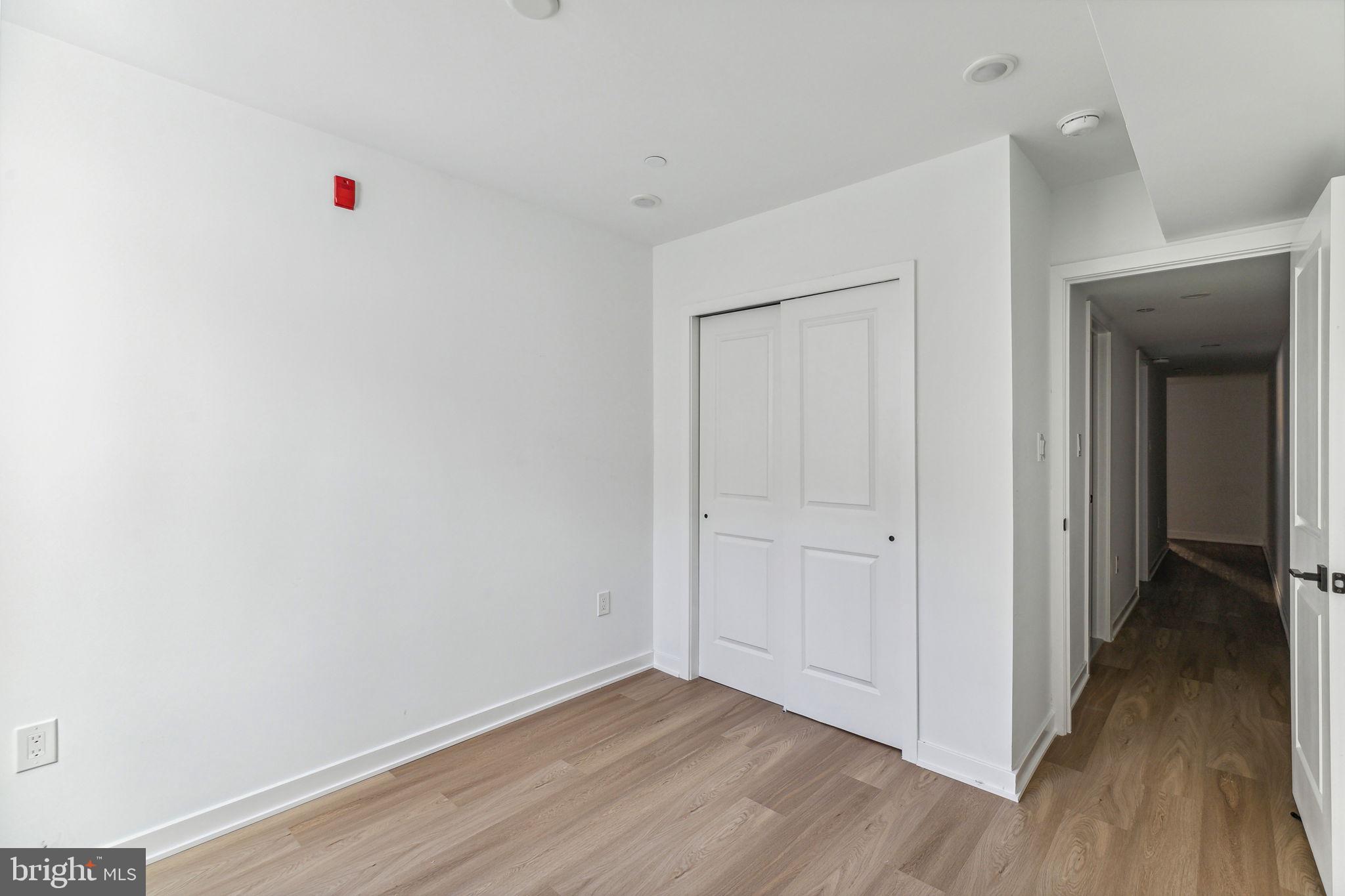 1123 S 20th St #1