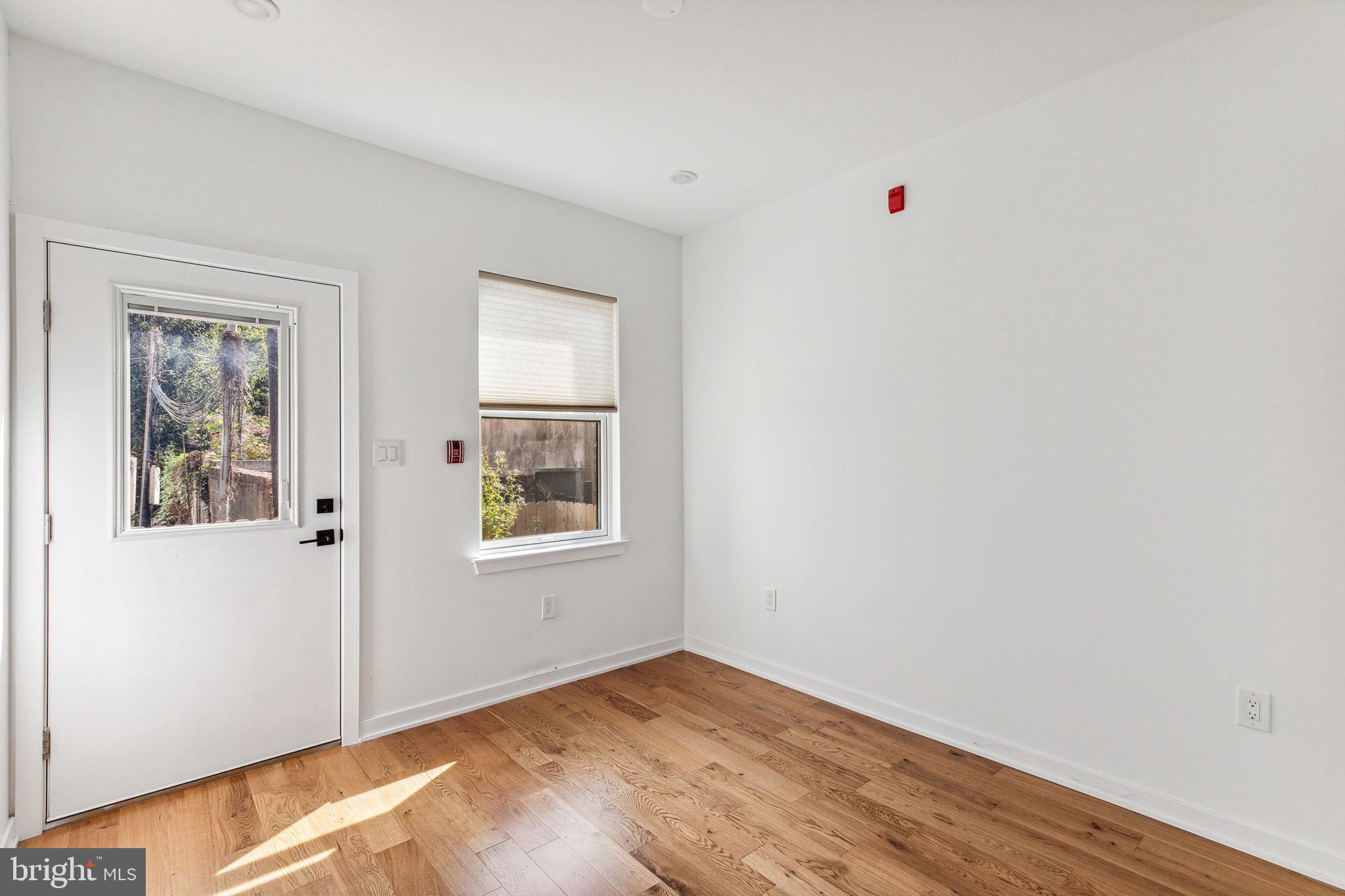 1123 S 20th St #1
