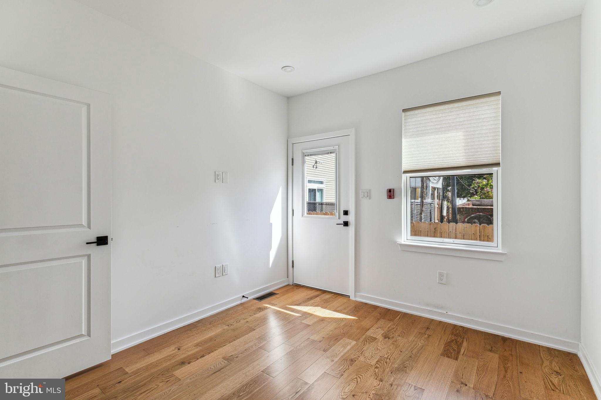 1123 S 20th St #1