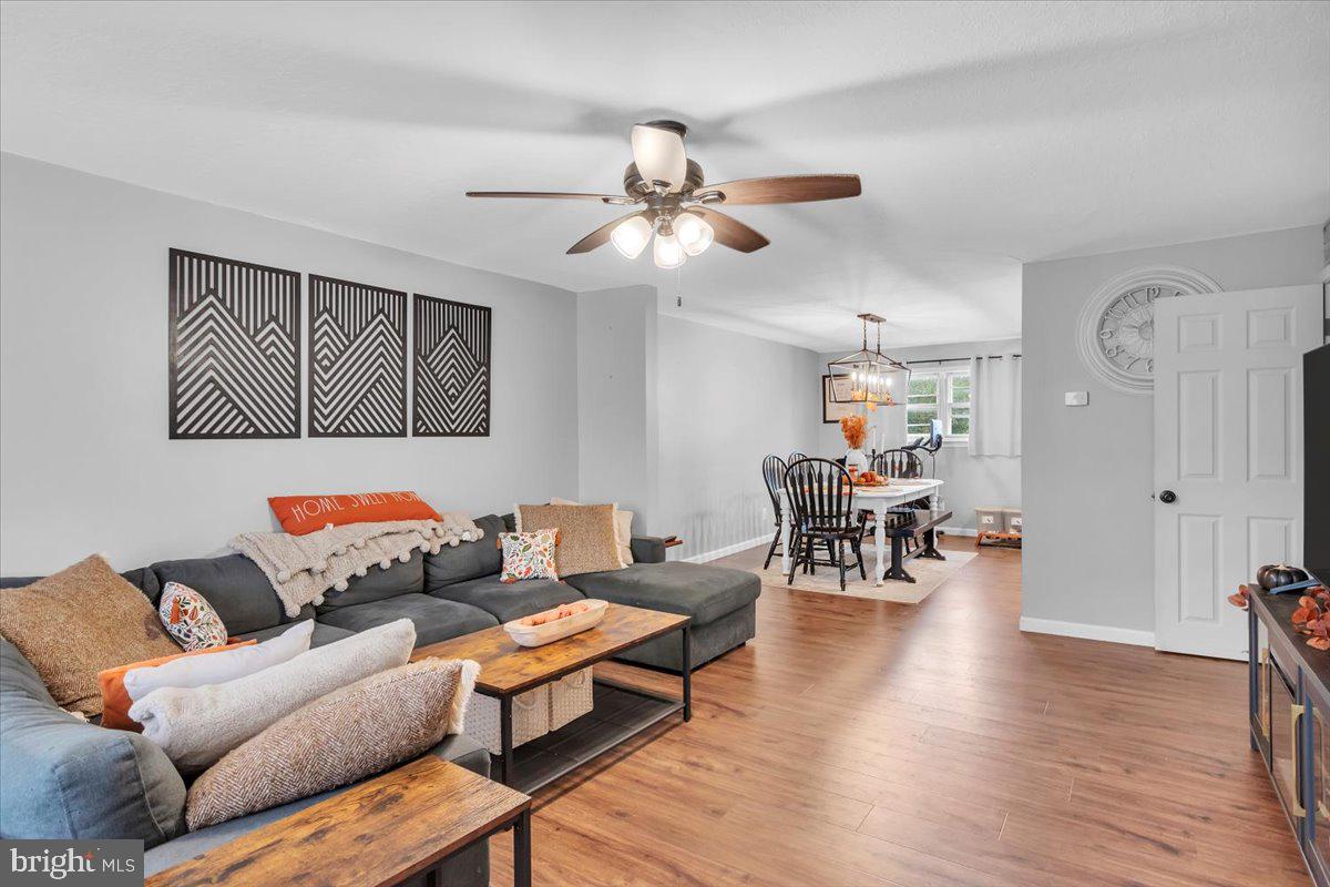 12638 Knights Pl