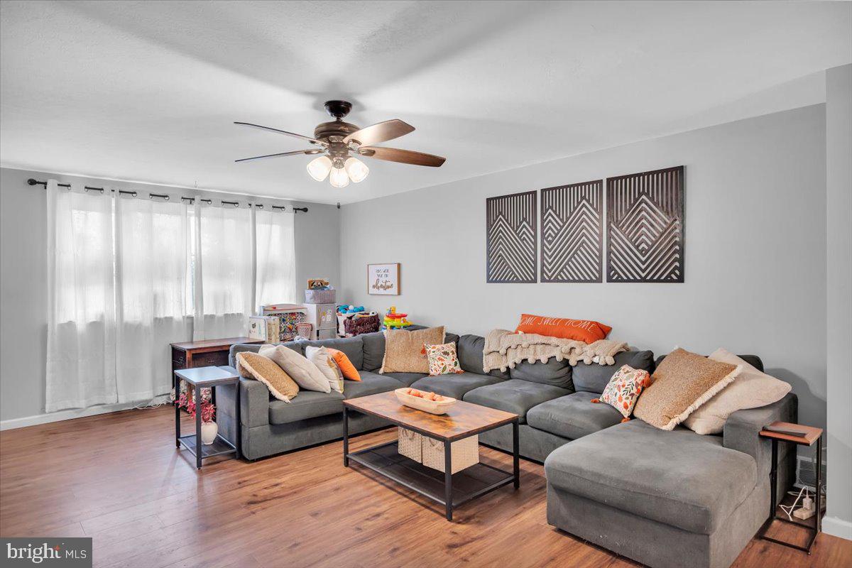 12638 Knights Pl