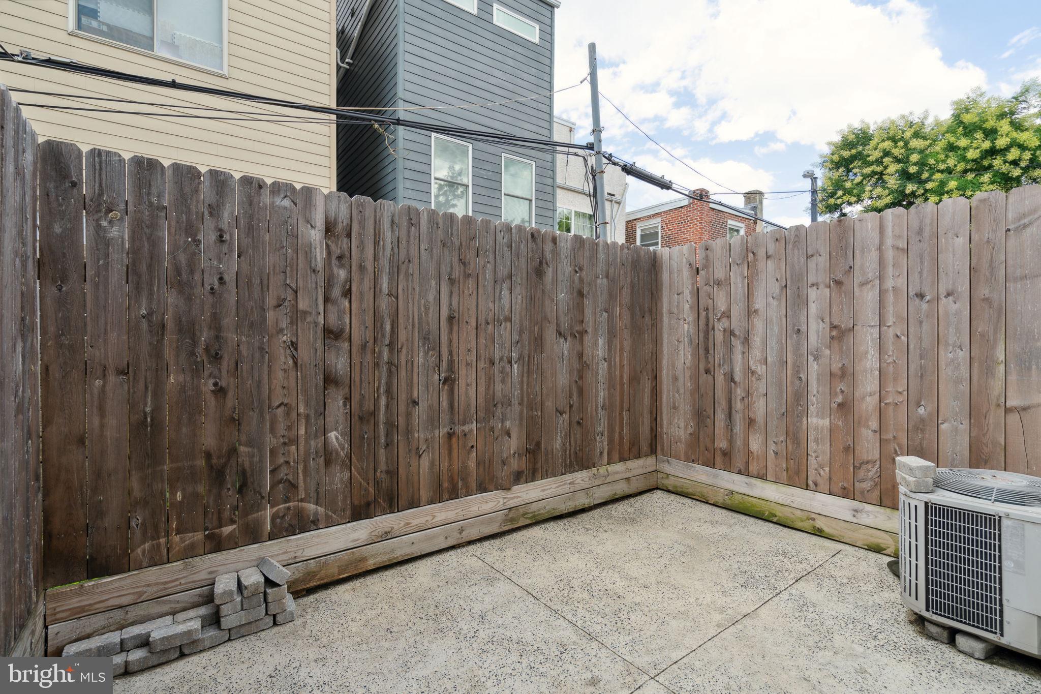 2229 KIMBALL ST