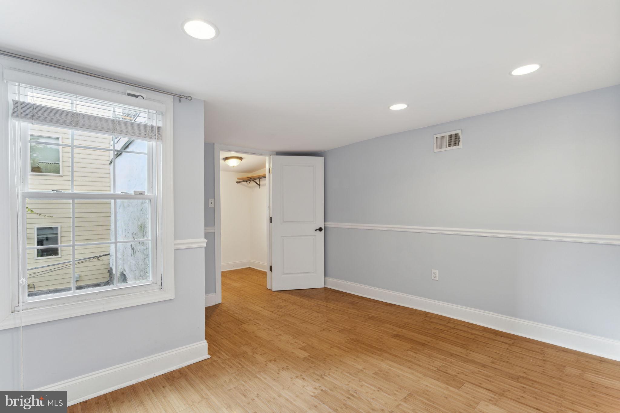 2229 KIMBALL ST