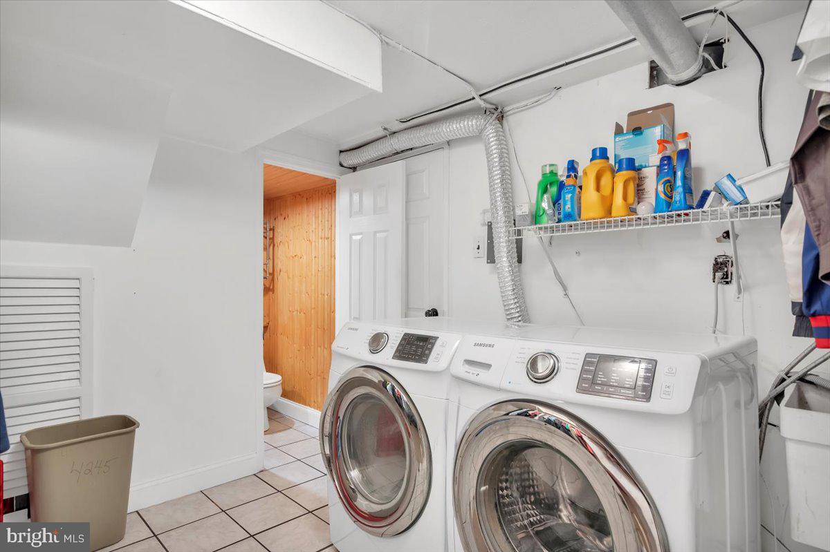4245 Chalfont Pl