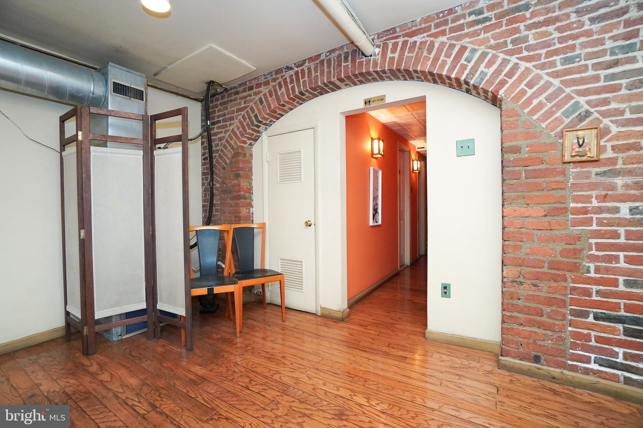 205-11 N 4th St #J